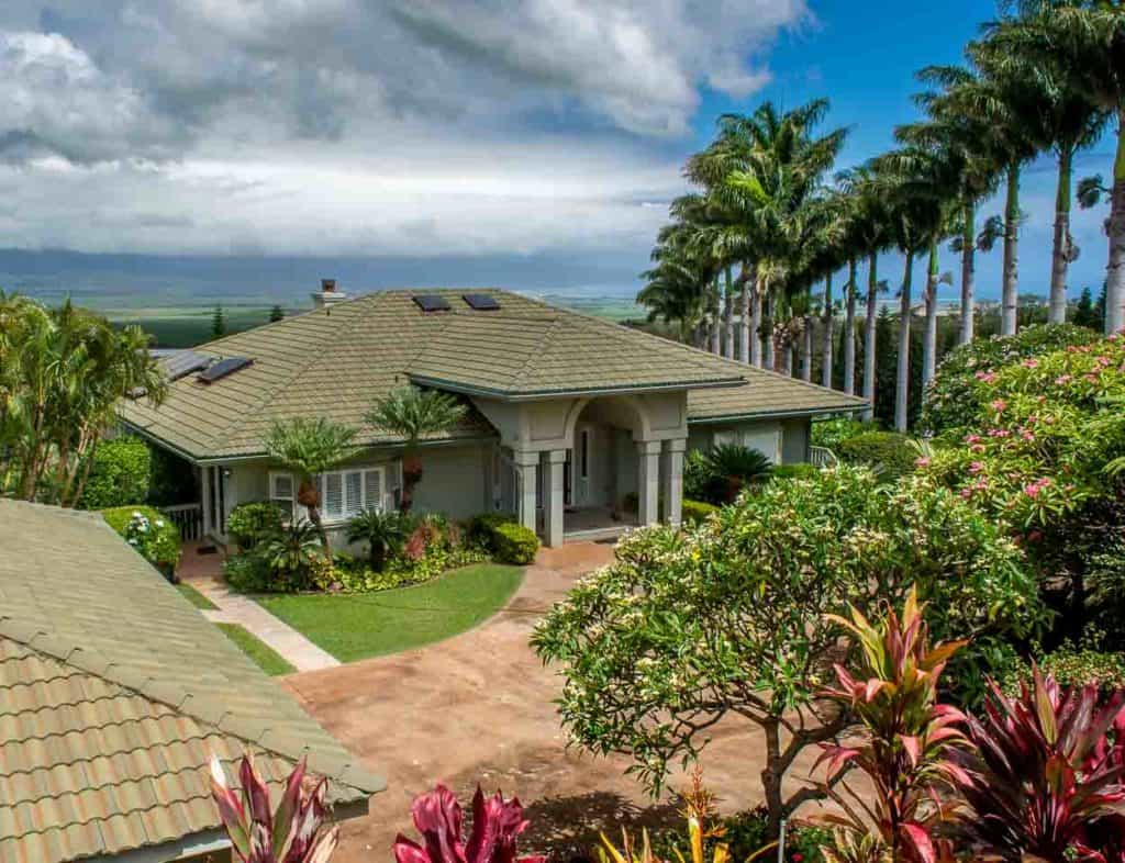 3051 Omaopio Road, Kula Estate, large Maui acreage Delmore Realty