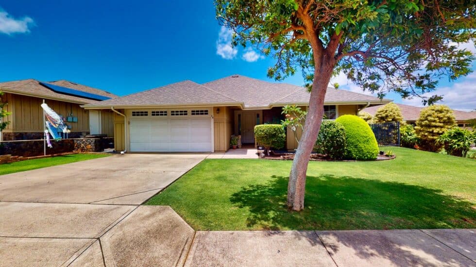 Sold! 20 Malihini Pl, Akolea at Kehalani! Delmore Realty